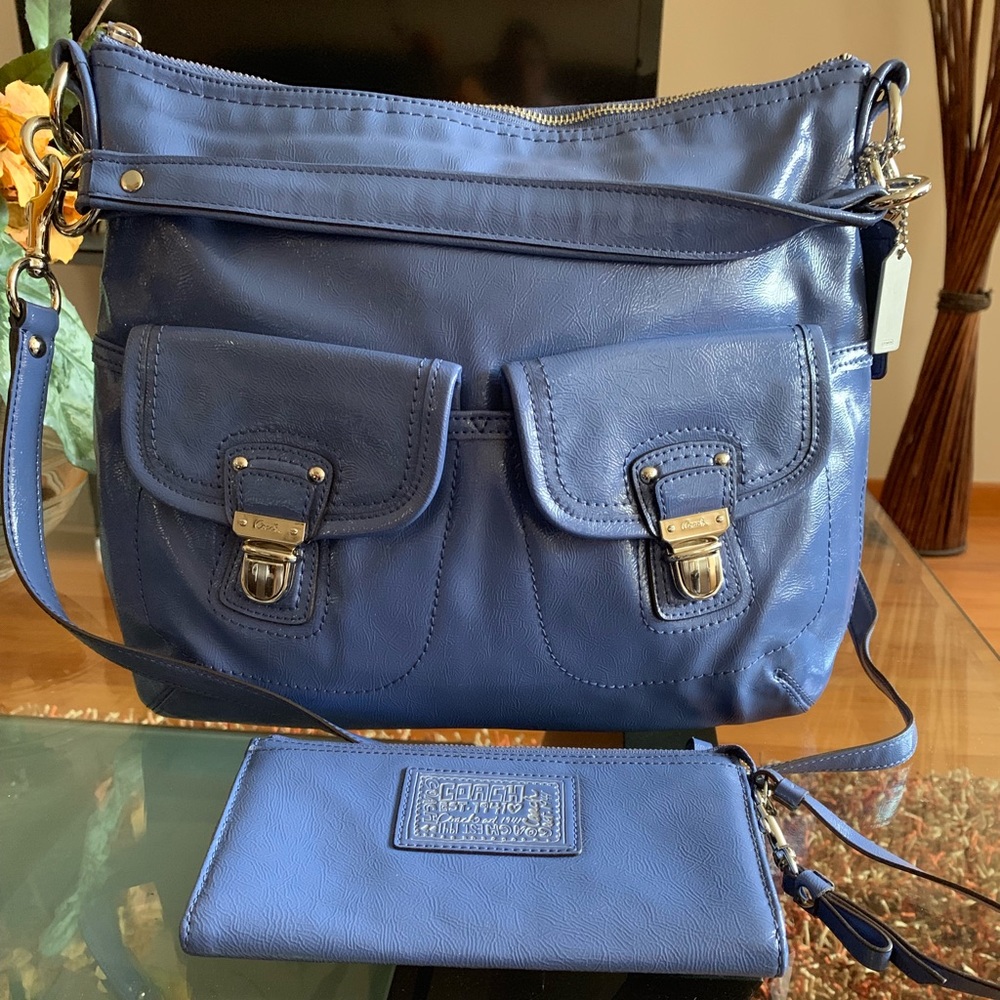 Coach purse with matching wristlet